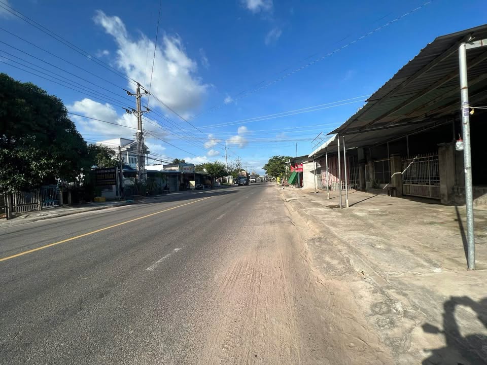 Đất nền mặt tiền QL28, Hàm Liêm, 566m² giá 6.8 tỷ - Cơ hội đầu tư hấp dẫn!