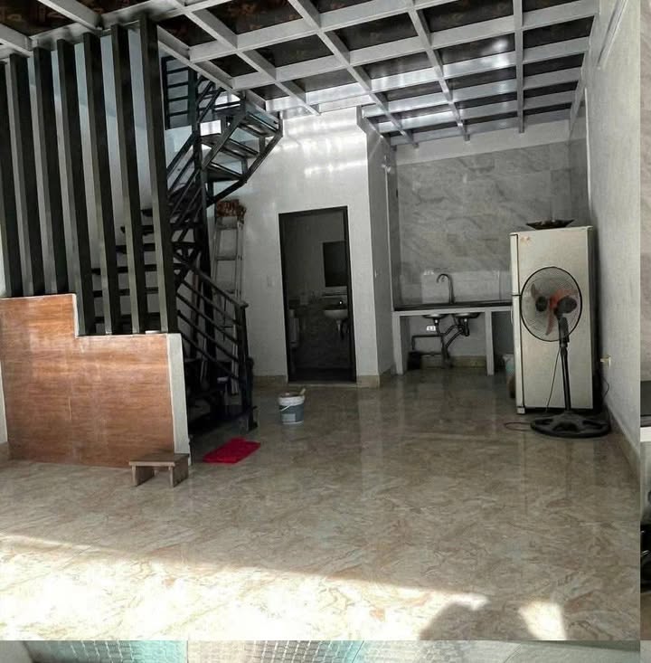 Nhà cho thuê tại Ích Vịnh, Gia Lâm, 45m² giá 3.7 triệu - Tiện nghi đầy đủ!