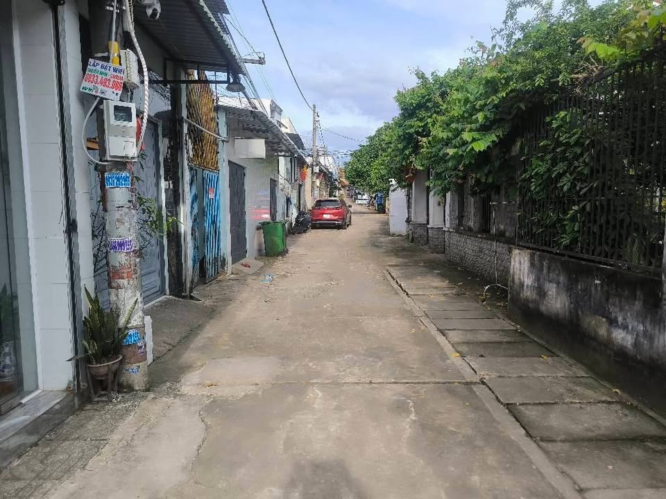 Nhà bán phường Tam Bình, Thủ Đức 212m² giá 12.3 tỷ - Đầu tư sinh lời ngay!