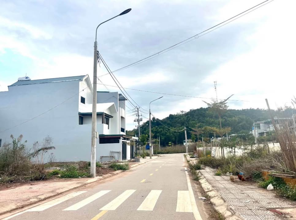 Đất nền 100m² khu trường quốc tế Bình Minh giá 1.8 tỷ - Pháp lý đầy đủ