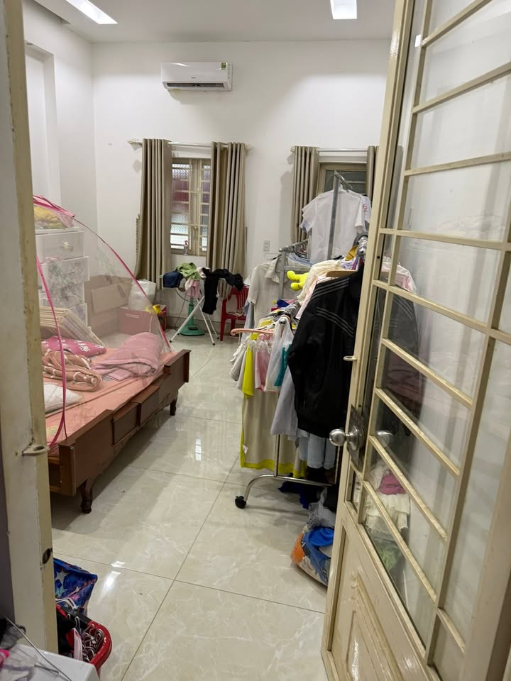 Nhà 1 trệt 1 lầu KDC Bửu Long, 84m² giá 4 tỷ - Thiết kế hiện đại, an ninh tốt!