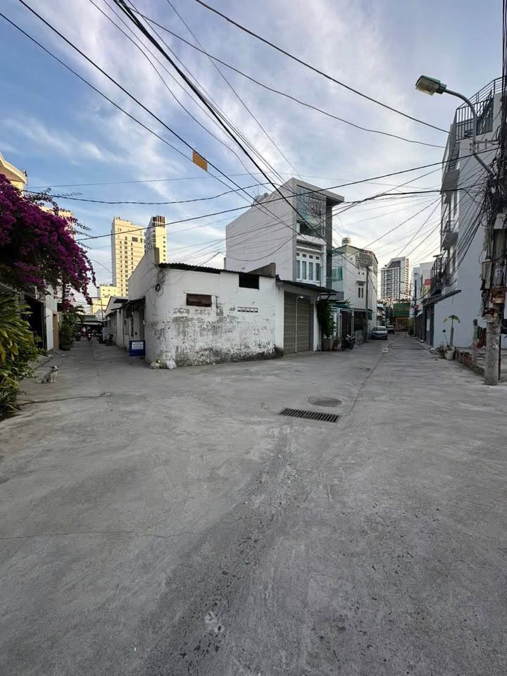 Đất nền góc đường Vĩnh Hòa Nha Trang 68m² giá 5.5 tỷ - Đầu tư sinh lời hấp dẫn!
