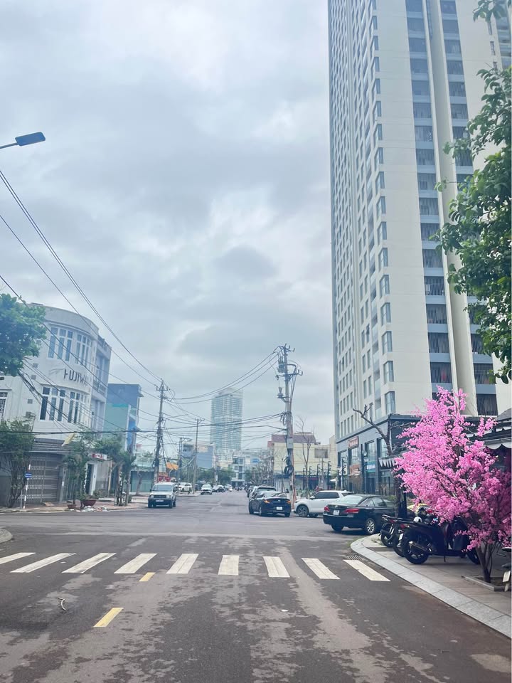 Dãy trọ mặt tiền Khu Hoàng An, 112m² giá 5 tỷ - Đầu tư sinh lời ổn định!