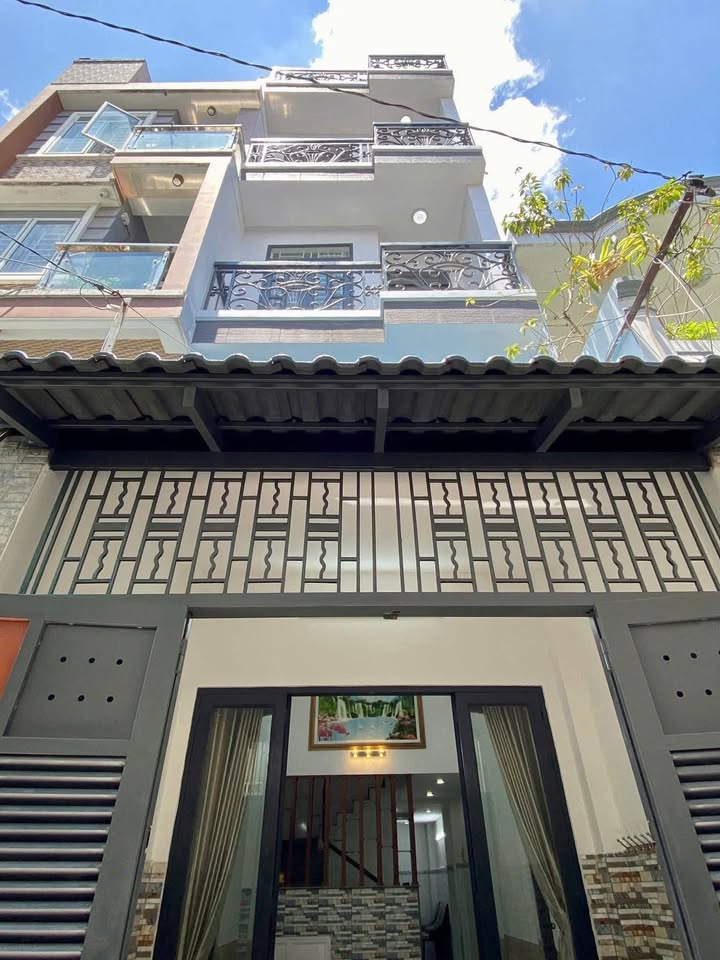 Nhà phố Đường Thành Thái, Quận 10, 75m² giá 2.25 tỷ - Sẵn sàng vào ở!