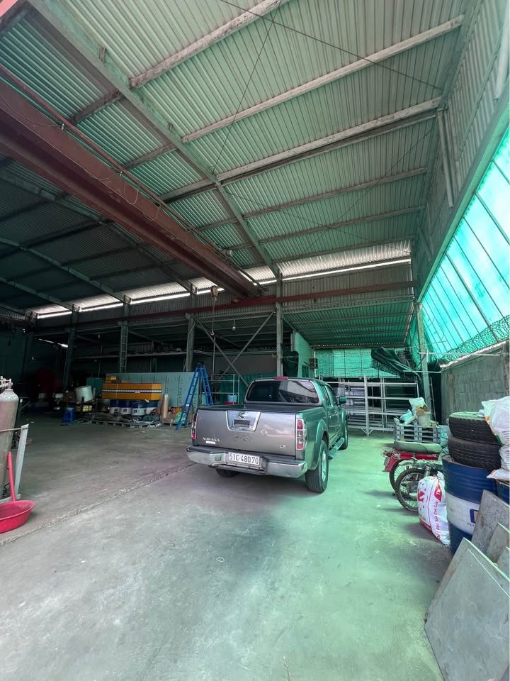Nhà xưởng 1600m² đường xe cont, Củ Chi - Bán gấp trước Tết!