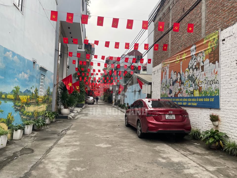 Nhà riêng Phường Đức Thắng, Quận Bắc Từ Liêm 55m² giá thỏa thuận - Ô tô vào tận nhà!