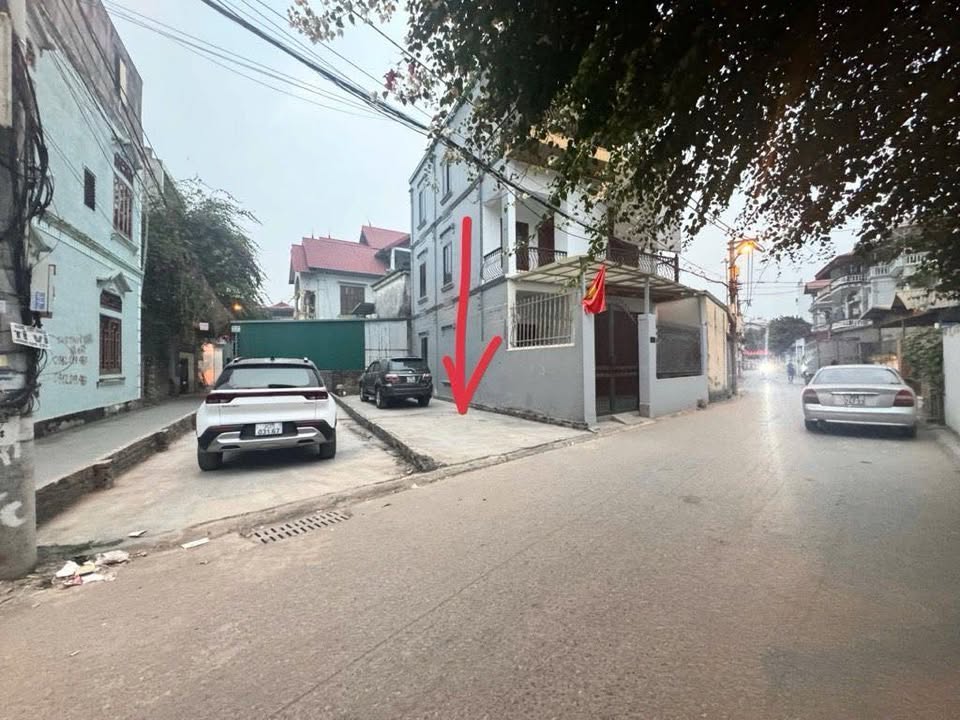 Đất nền Trâu Quỳ, Gia Lâm 60m² giá 8 tỷ - Vị trí kinh doanh đắc địa!