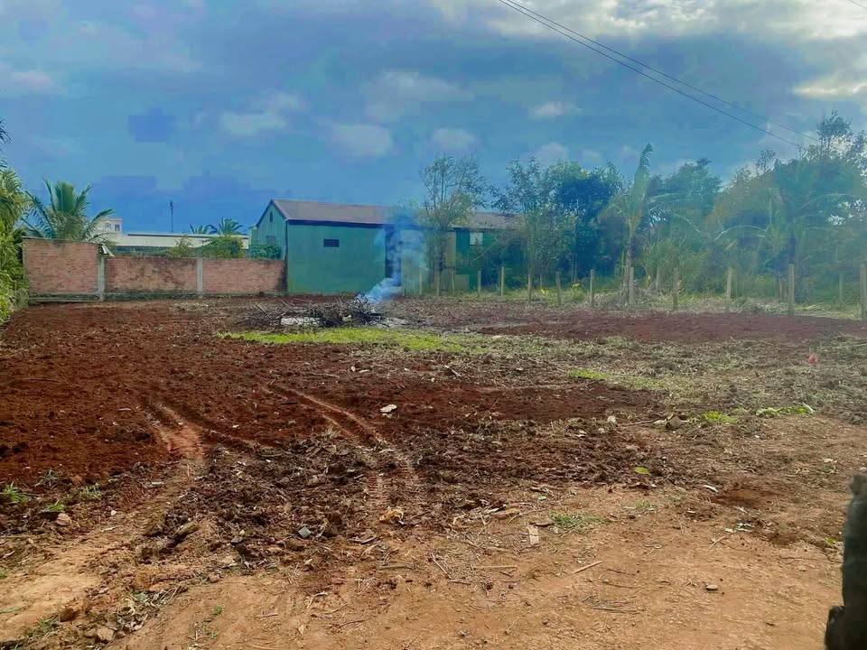 Đất nền mặt tiền Nguyễn Đức Cảnh, Buôn Hồ 360m² - Đầu tư sinh lời ngay!