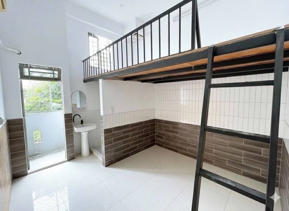 Phòng cho thuê tại 655 Lê Trọng Tấn, Quận Tân Phú - 3 triệu/tháng, sạch sẽ và thoáng mát!