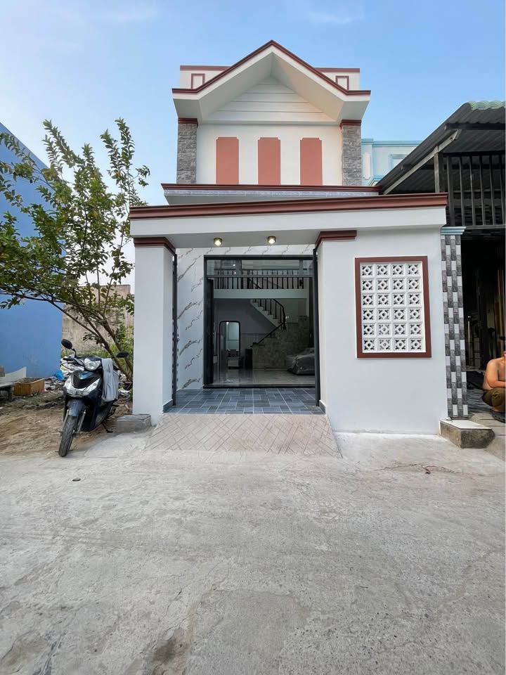 Nhà riêng Khu phố 3, Kim Điền, 68m² giá 2.6 tỷ - Sổ hồng chính chủ, gần trường học!