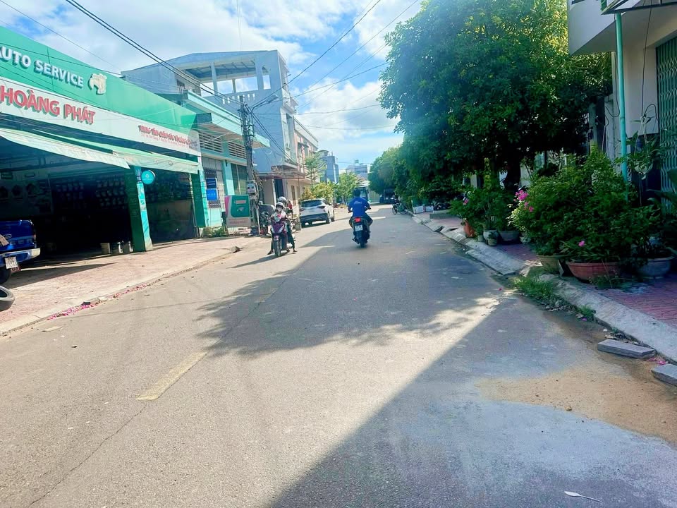 Đất nền An Nhơn 100m² giá 1.6 tỷ - Cơ hội đầu tư tuyệt vời!