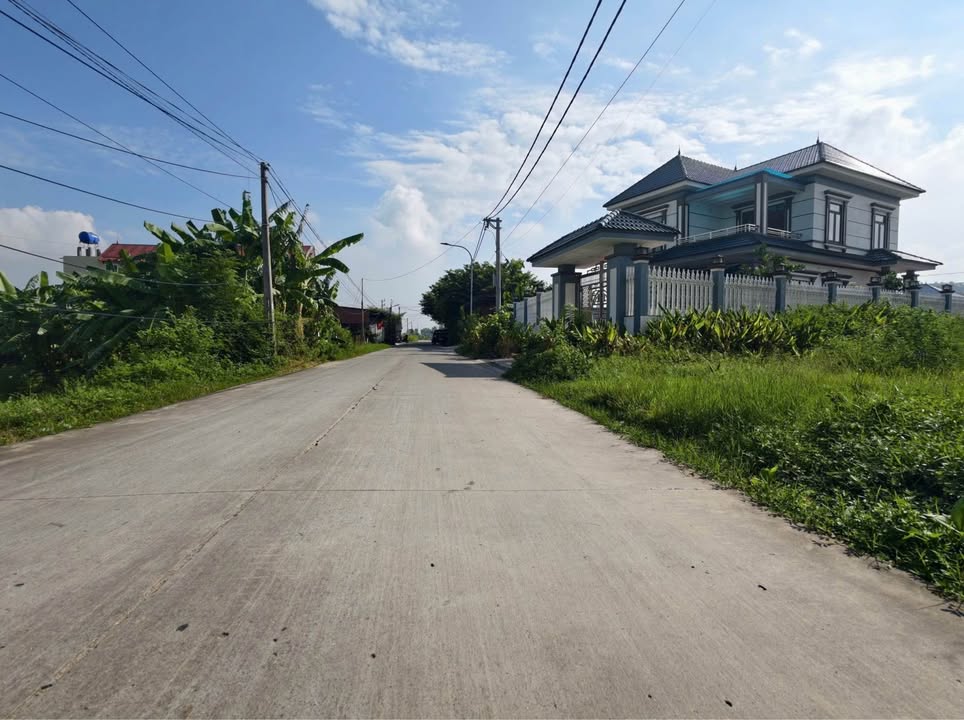 Đất nền TDP Hiền Lương, Đào Viên 125m² giá 2 tỷ - Sổ đỏ chính chủ!