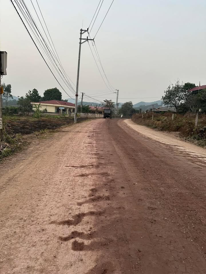 Đất nền mặt đường to đùng tại Đồng Hưu, Bắc Giang 300m² chỉ 700 triệu - Cơ hội đầu tư hấp dẫn!