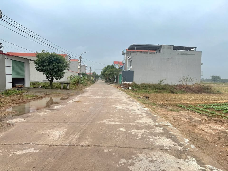 Đất nền Ngọc Sơn, Bắc Giang 100m² chỉ 2.3 tỷ - Vị trí đắc địa cho đầu tư!