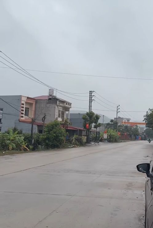 Nhà mặt tiền 9m Huyện Lục Nam 112m² giá 1 tỷ - Đầu tư tiềm năng hấp dẫn!