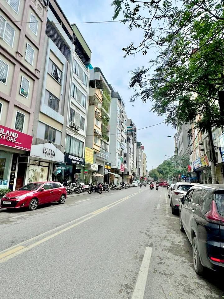 Mặt phố Trung Phụng Đống Đa 100m² giá 88 tỷ - Dòng tiền khủng từ kinh doanh