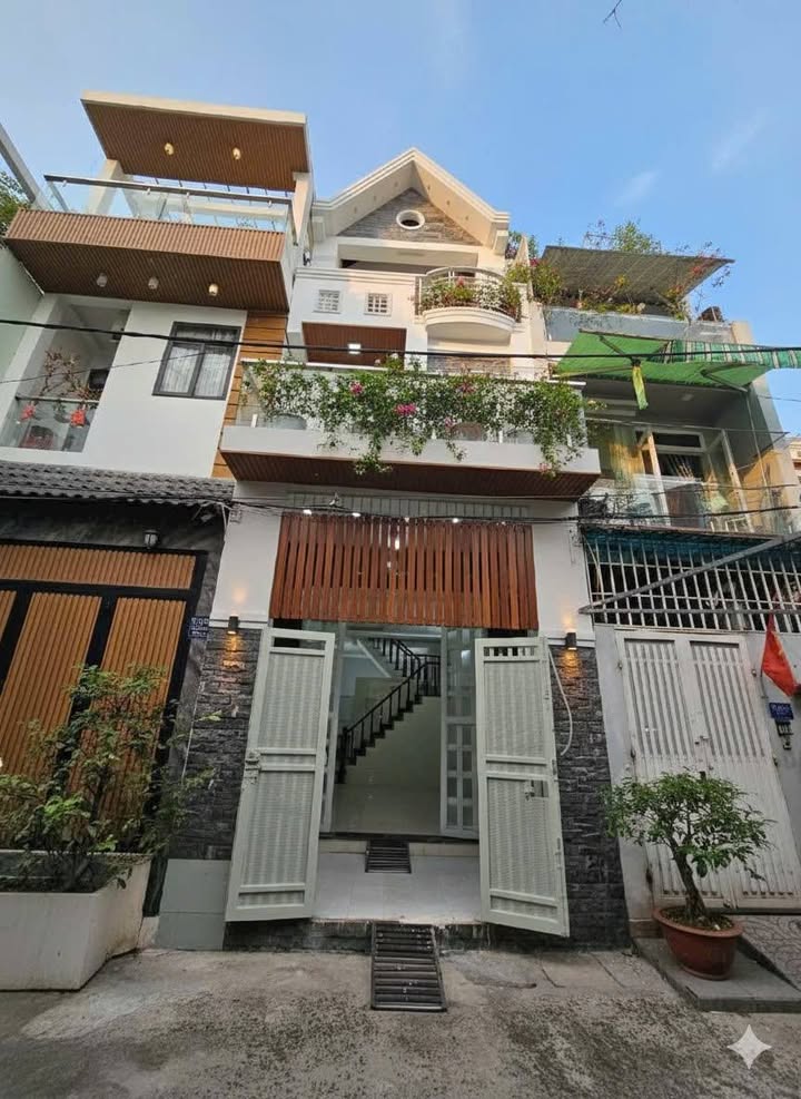 Nhà 3 Tầng An Dương Vương 56m² giá 6.6 tỷ - Sẵn sàng vào ở!