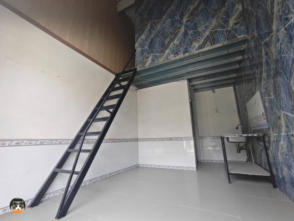 Phòng cho thuê mặt tiền tại Quận Cái Răng, 15m² chỉ 1.5 triệu/tháng - Tiện nghi đầy đủ!