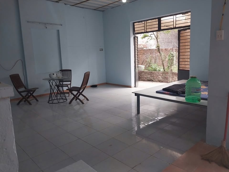 Nhà cấp 4 cho thuê tại Xã Hòa Châu, Huyện Hòa Vang - Giá 2 triệu/tháng, tiện nghi sẵn sàng!