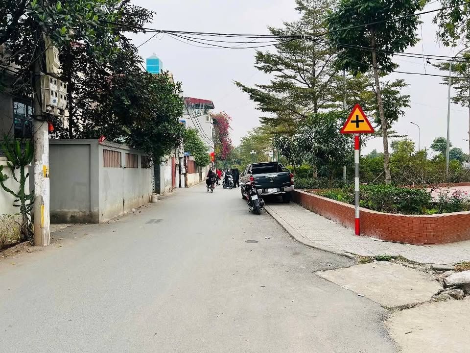 Đất mặt đường Lại Yên 94m² giá 10.86 tỷ - Đầu tư tiềm năng sinh lời!