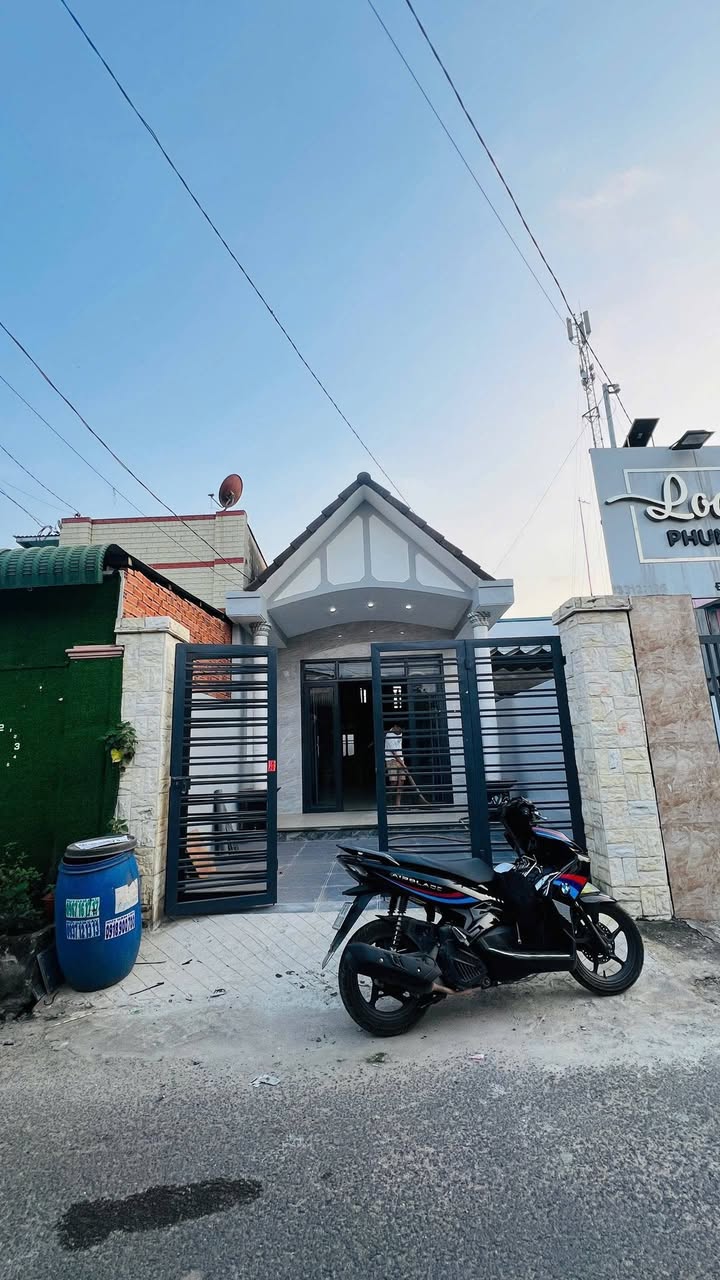 Nhà nguyên căn Trảng Bom 50m² giá 4 triệu - Tiện ích đầy đủ ngay gần chợ