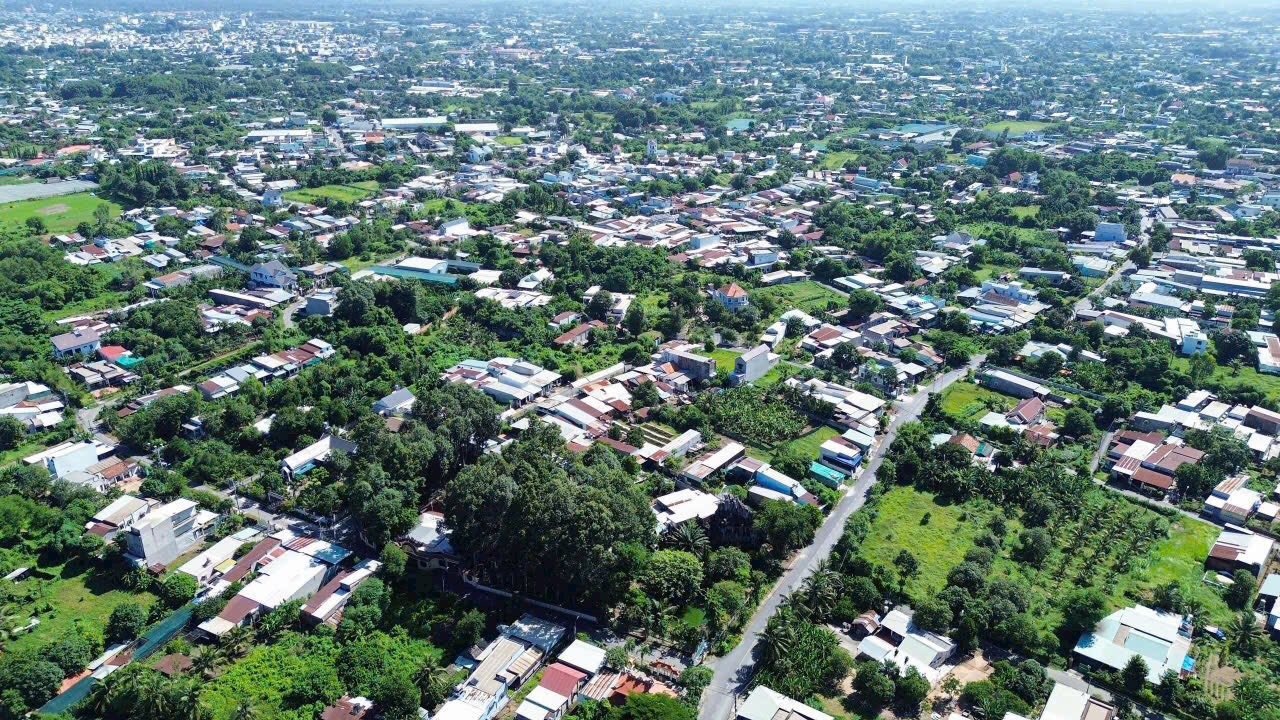 Nhà cấp 4 mặt tiền đường nhựa Tân Thông Hội Củ Chi 90m² giá 2.05 tỷ - An ninh tuyệt đối!