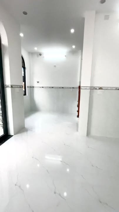 Nhà 3 tầng Lê Hồng Phong, 45m² giá 3.85 tỷ - Không gian sống lý tưởng!