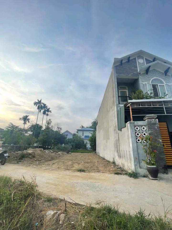 Đất nền đẹp tại cầu An Hoà, TP Huế 83.5m² - Sổ hồng chính chủ, giá chỉ 1 tỷ!
