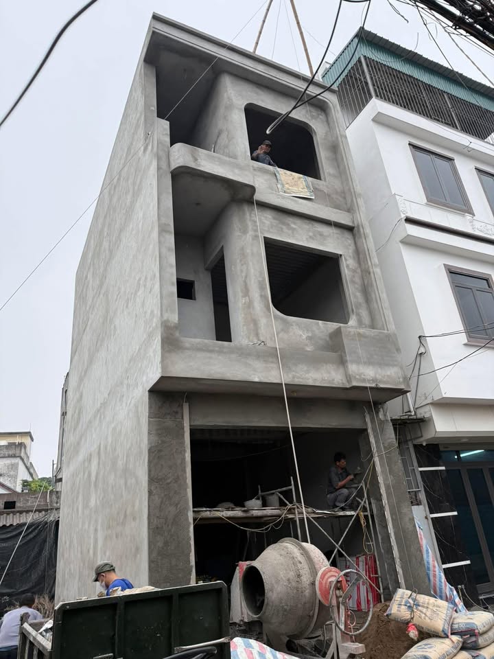 Nhà 3 tầng mặt đường Kỳ Đồng, 45m² giá 2.6 tỷ - Đầu tư sinh lời ngay!