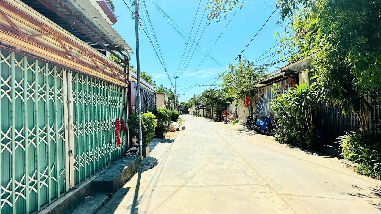 Nhà mặt tiền Ngô Đến, 152.6m² giá 5.035 tỷ - Kinh doanh thuận lợi!