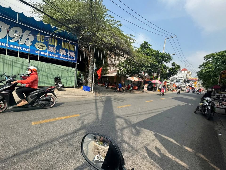 Đất nền chính chủ góc 2 mặt tiền Phường Đông Hưng Thuận, Quận 12, 2000m² - Giá hợp lý 140 tỷ