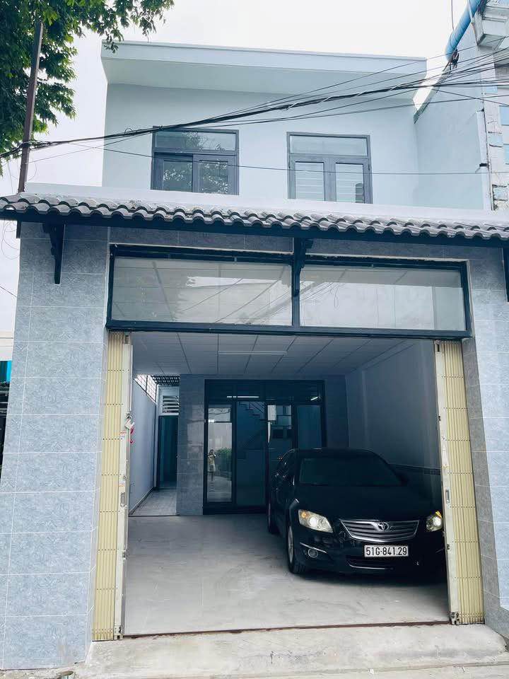 Nhà 2 tầng tại Trần Thị Cờ, Quận 12, 110m² chỉ 5 tỷ - Bán gấp!