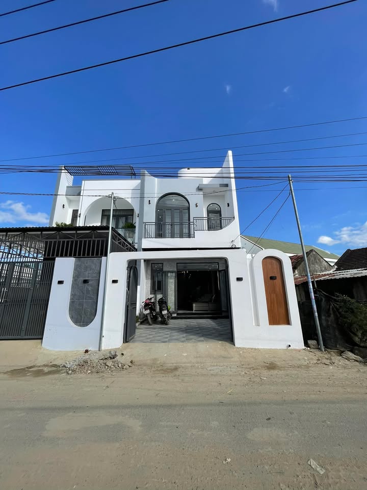 Nhà mặt tiền kinh doanh Diên Phú 92m² giá 2.35 tỷ - Cơ hội đầu tư hấp dẫn!