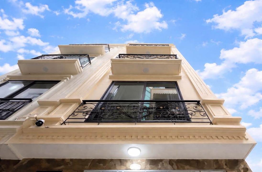 Nhà phố Vạn Phúc, Hà Đông 35m² giá 10 tỷ - Full nội thất, ở ngay!