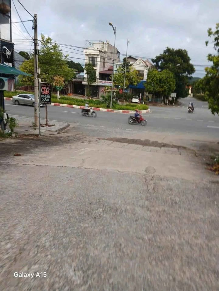 Nhà 3 tầng mới xây Khu TĐC View City, Yên Bái 80m² - Vị trí trung tâm siêu đẹp!