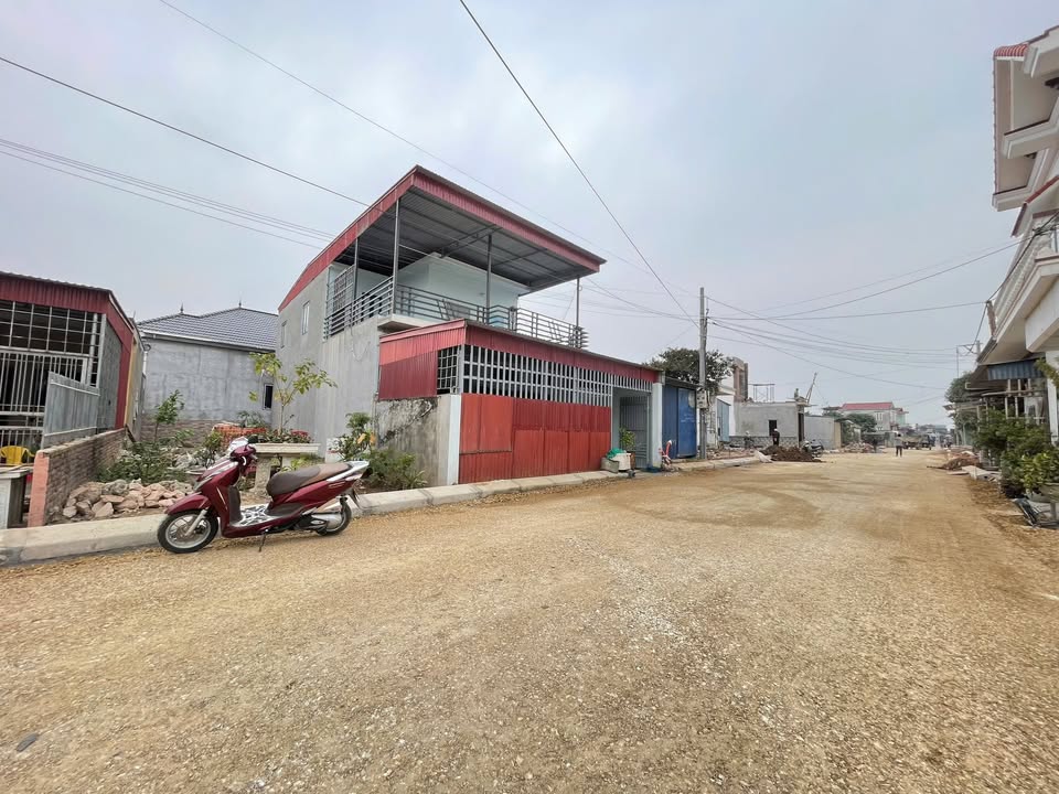 Đất nền mặt đường trục thôn Câu Hạ, An Quang, 100m² giá 1 tỷ - Đầu tư sinh lời ngay!