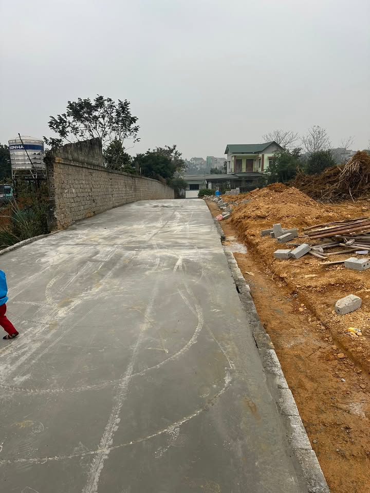 Đất vi bằng Long Phú, Phúc Thọ 204m² - Cách chợ chỉ 250m, thổ cư 56m²!