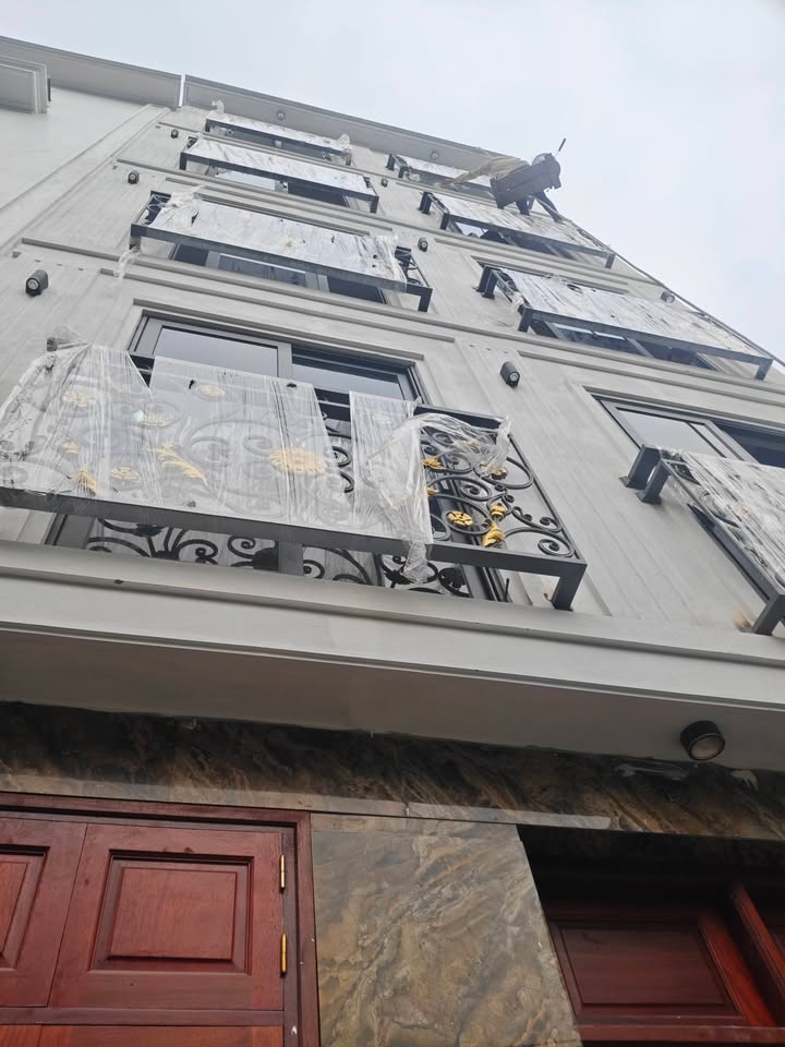 Nhà bán Thọ Am, Thanh Trì 31m² - Thiết kế hiện đại, giao thông thuận lợi!