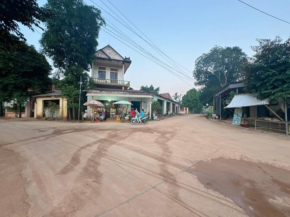 Đất nền Nguyệt Ấn Ngọc Lặc 150m² giá chỉ 200 triệu - Sổ hồng công chứng sẵn sàng!