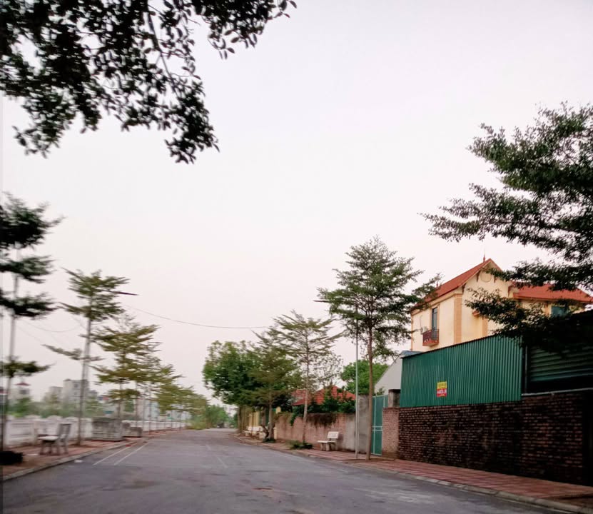 Đất nền Gia Lâm 70m² giá 6 tỷ - Chính chủ bán gấp trước Tết!