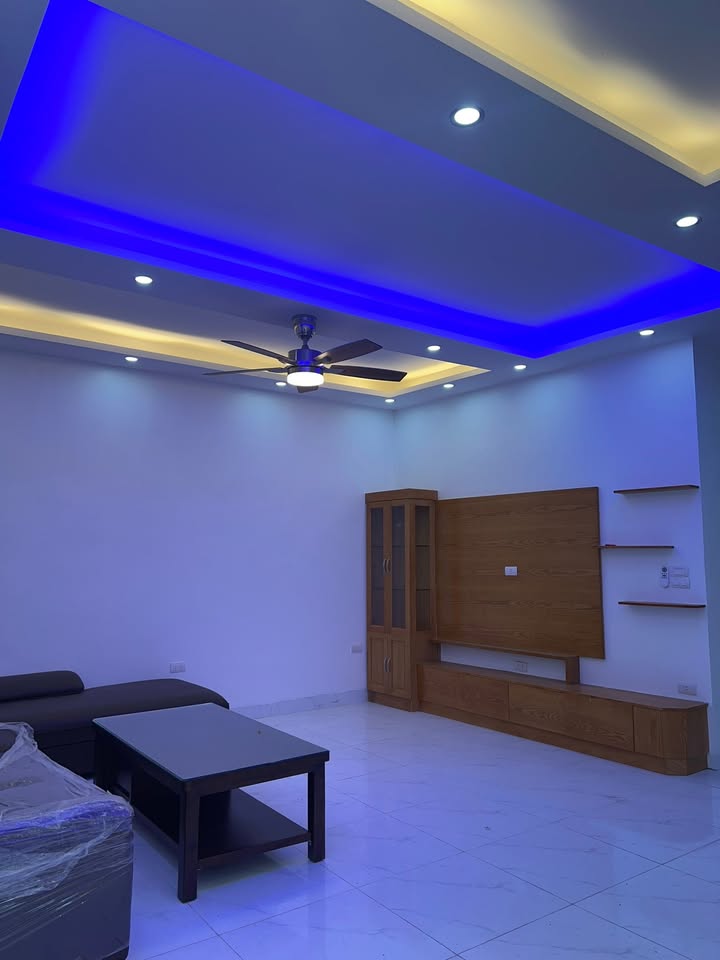 Nhà riêng Phù Đổng, Gia Lâm 56m² giá 5 tỷ - Thiết kế hiện đại, sẵn ở ngay!