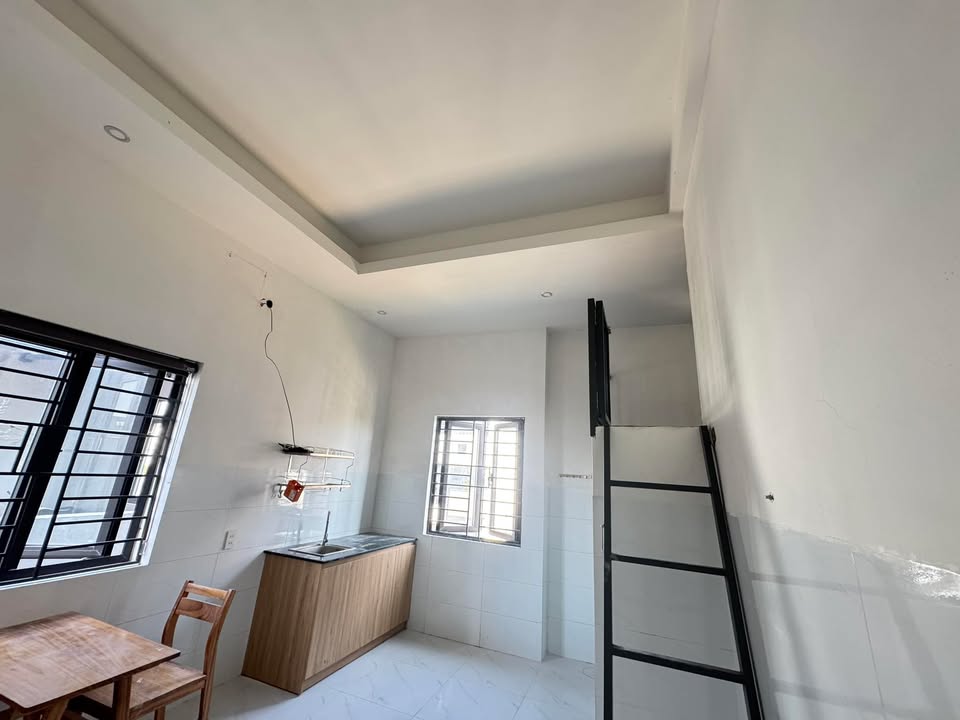 Phòng cho thuê tại Đường Đặng Hồi Xuân, Quận Ngũ Hành Sơn - Nội thất cơ bản chỉ 2 triệu/tháng!