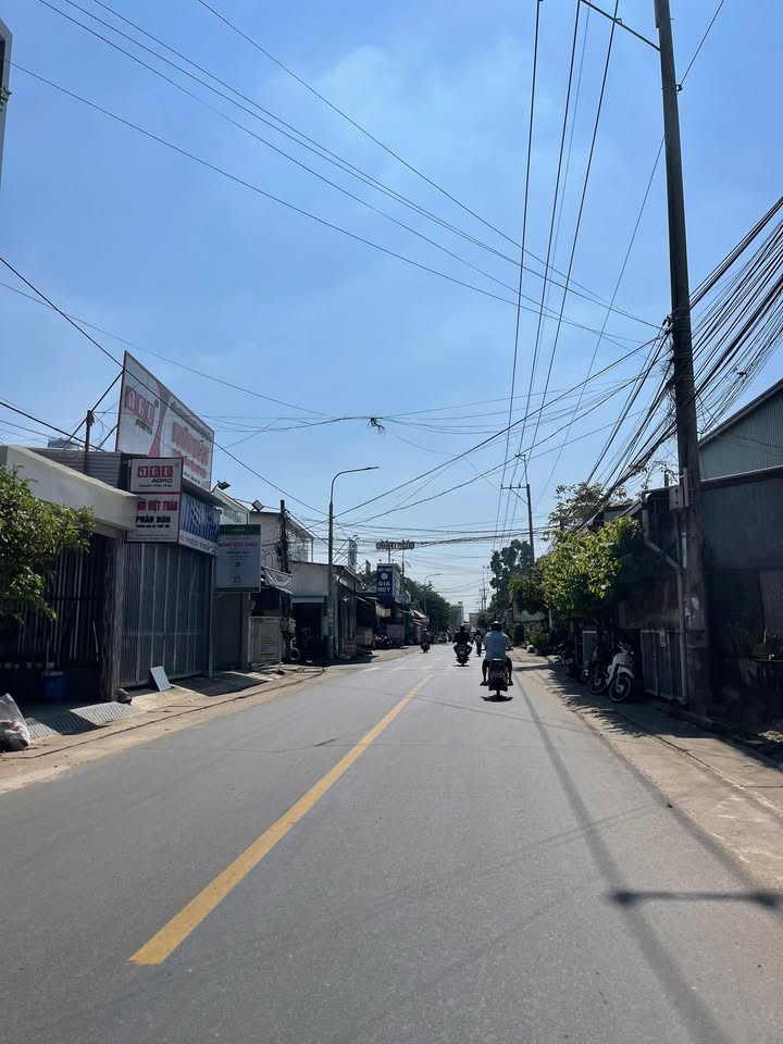 Đất nền xã Phú Tân, Huyện Định Quán 1400m² giá 105.6 tỷ - Hạ giá bán nhanh trước Tết!