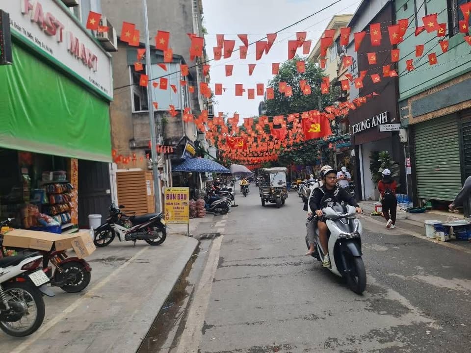 Nhà mặt phố Đoàn Thị Điểm, Đống Đa 26m² giá 13 tỷ - Kinh doanh sầm uất!