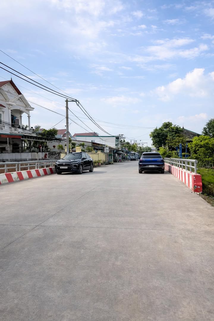 Đất nền Quang Minh Mê Linh 50m² giá thỏa thuận - Sổ đỏ chính chủ!