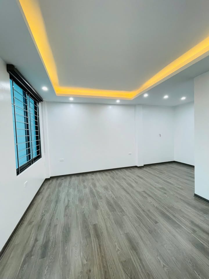 Cho thuê văn phòng tại Ngõ 47 Nguyễn Đức Cảnh 95m² - Tòa nhà mới, thang máy tiện nghi!