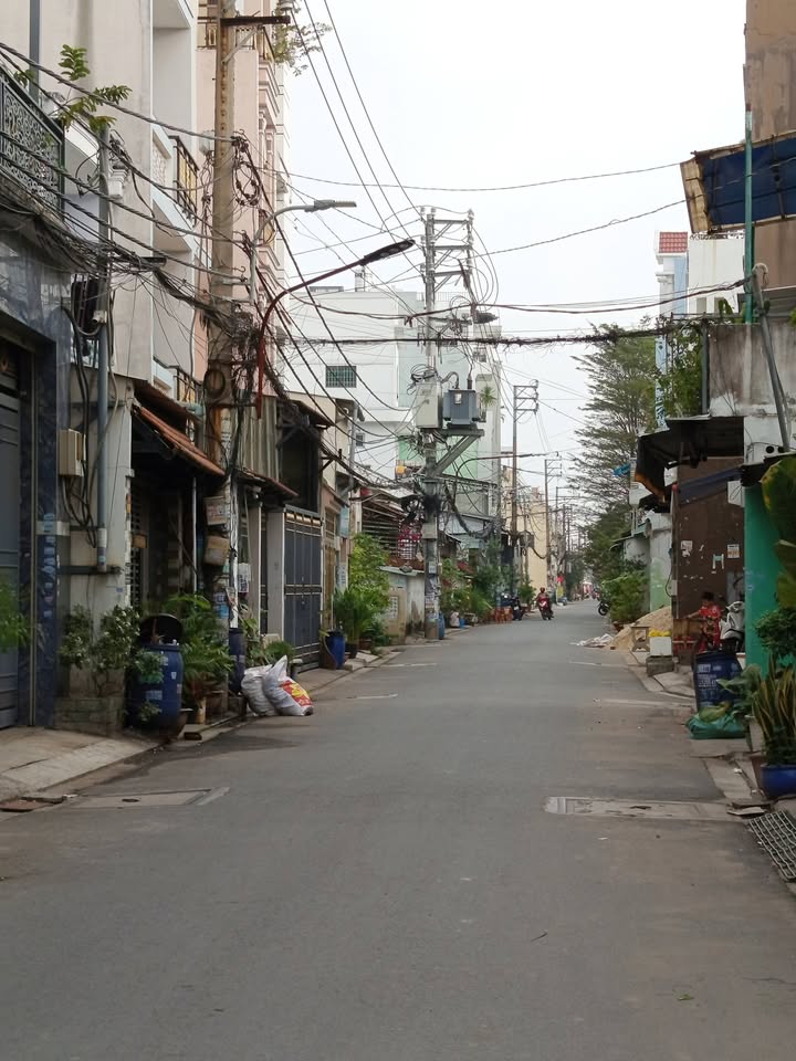 Nhà mặt tiền kinh doanh Hương Lộ 2, 56m² giá 4.85 tỷ - Đầu tư sinh lời ngay!