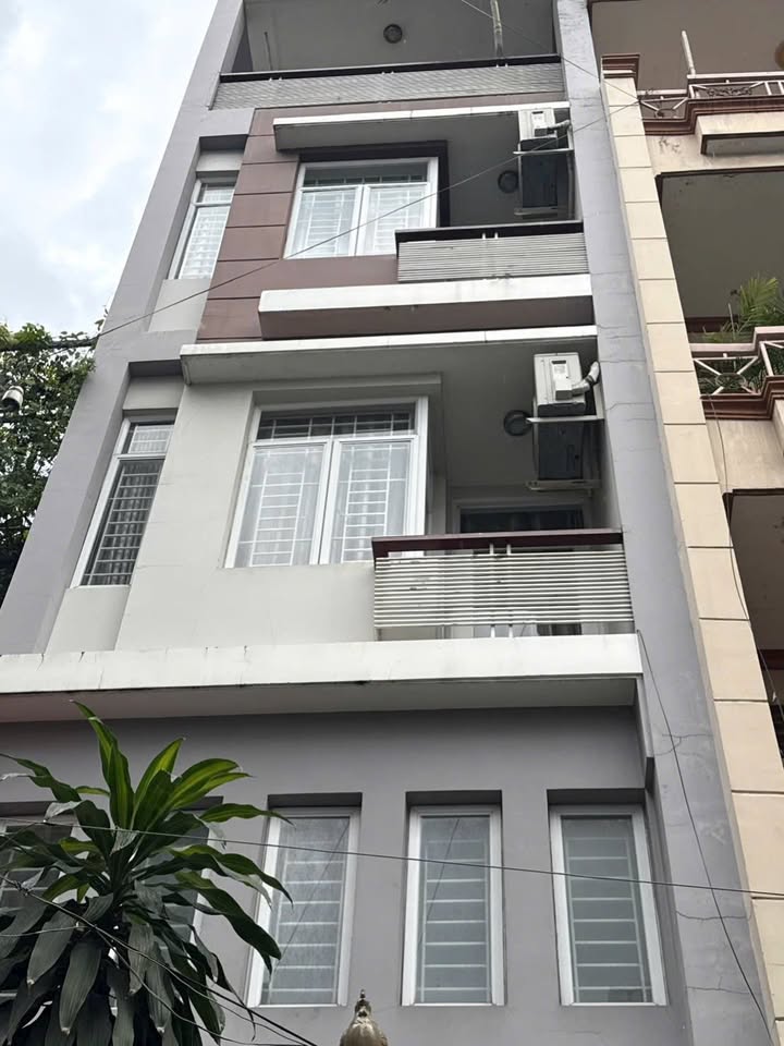 Nhà riêng HXH Đường Cao Thắng, Quận 3, 50m² giá 11.5 tỷ - Đầu tư sinh lời!