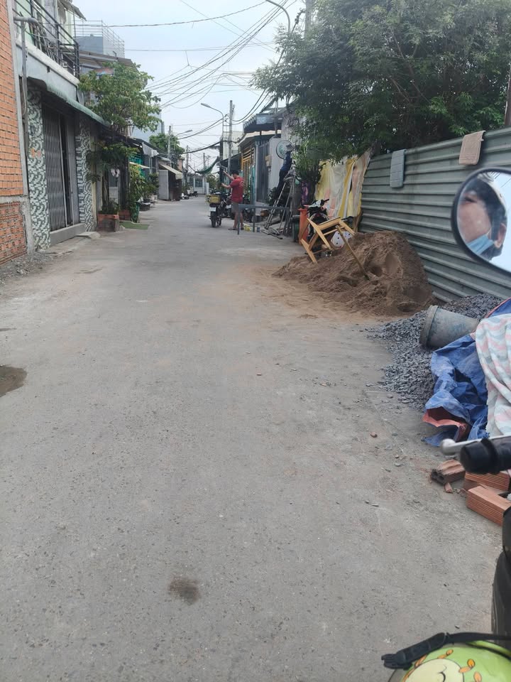 Nhà phố Lê Văn Lương Quận 7 40m² giá 1.75 tỷ - Full nội thất, sổ hồng trao tay!