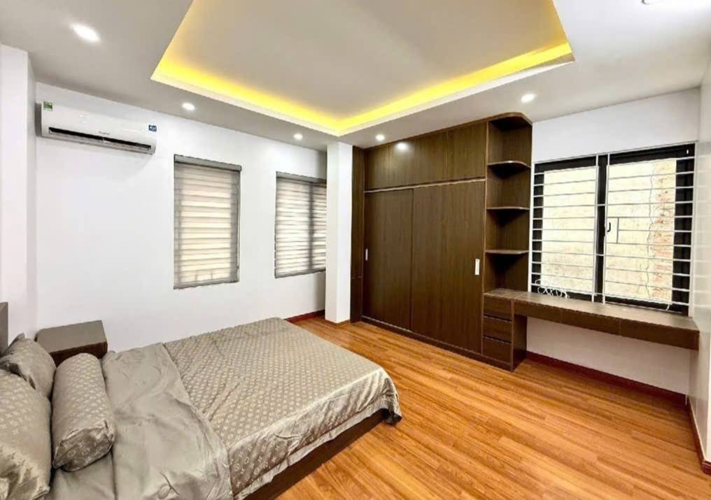 Nhà riêng Hoàng Văn Thái 36m² giá 8 tỷ - Ngõ thông, ô tô vào tận nơi!